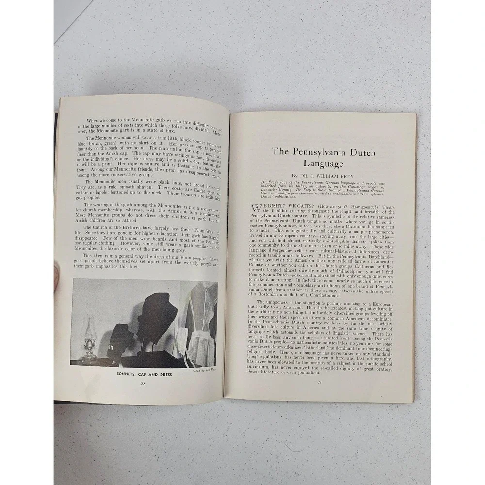 1959 Pennsylvania Dutch Guide‎ Book Amish Lancaster PA Travel Vintage